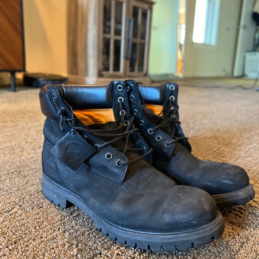 MENS TIMBERLAND BOOTS